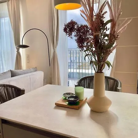 Rooftop Apartment,Business Trip,Fast Internet Schoenefeld Exterior photo