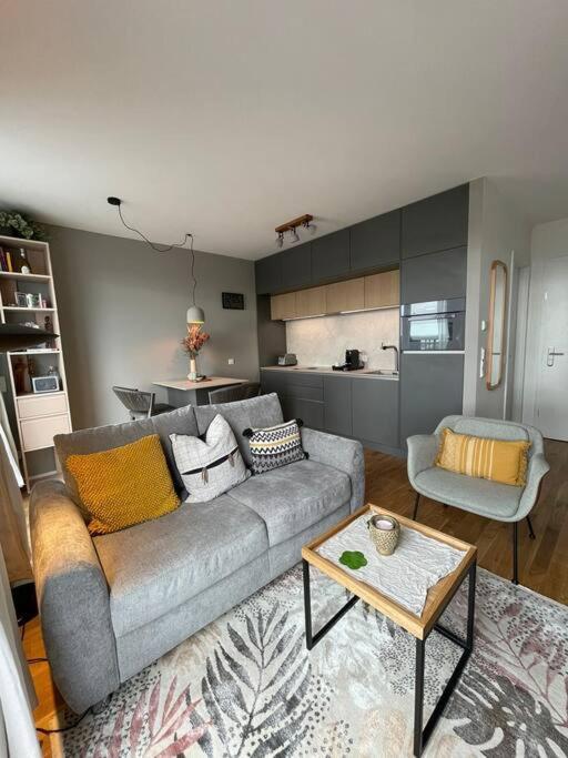 Rooftop Apartment,business Trip,fast Internet Schönefeld