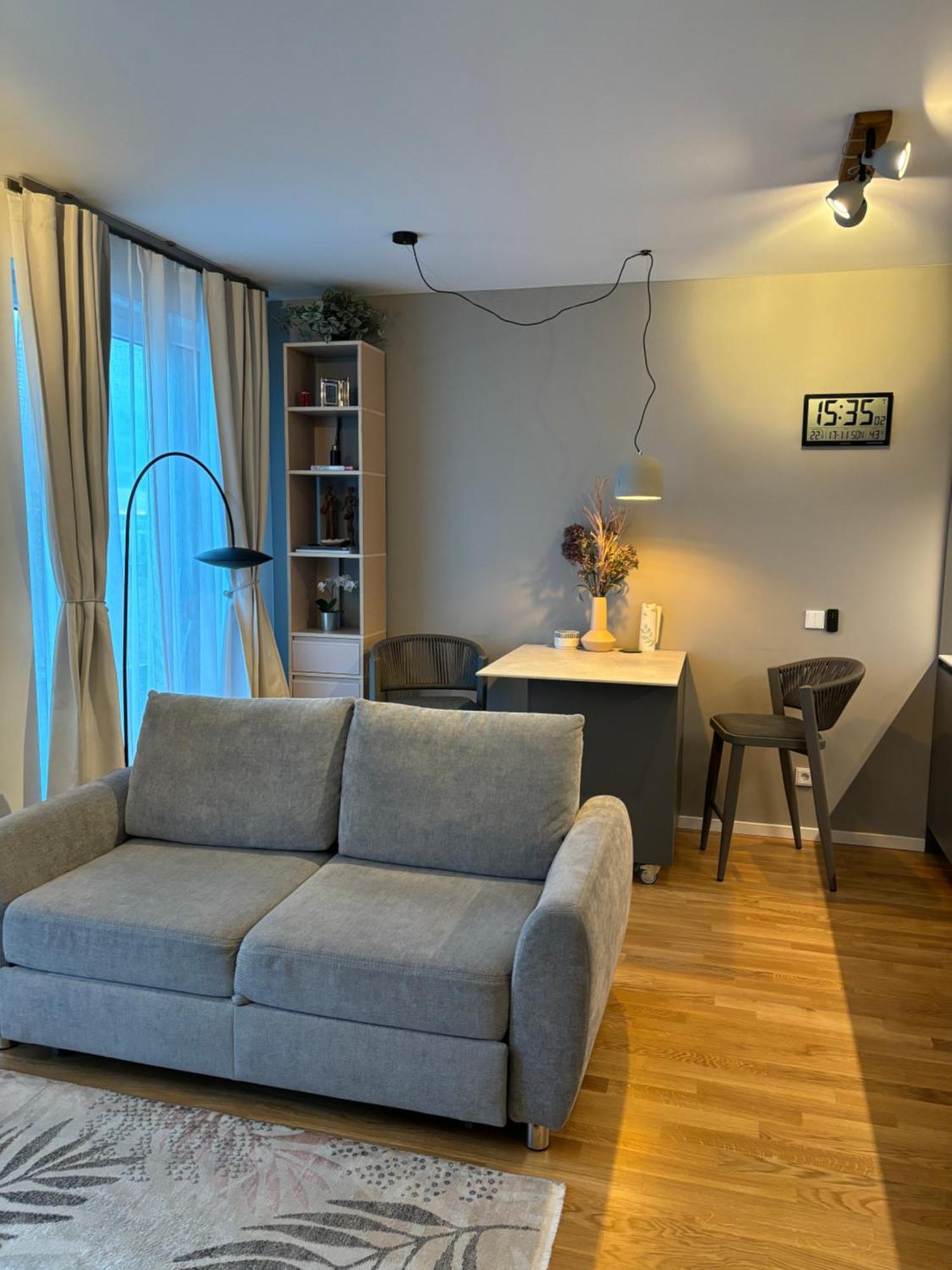 Appartement Rooftop Apartment,business Trip,fast Internet